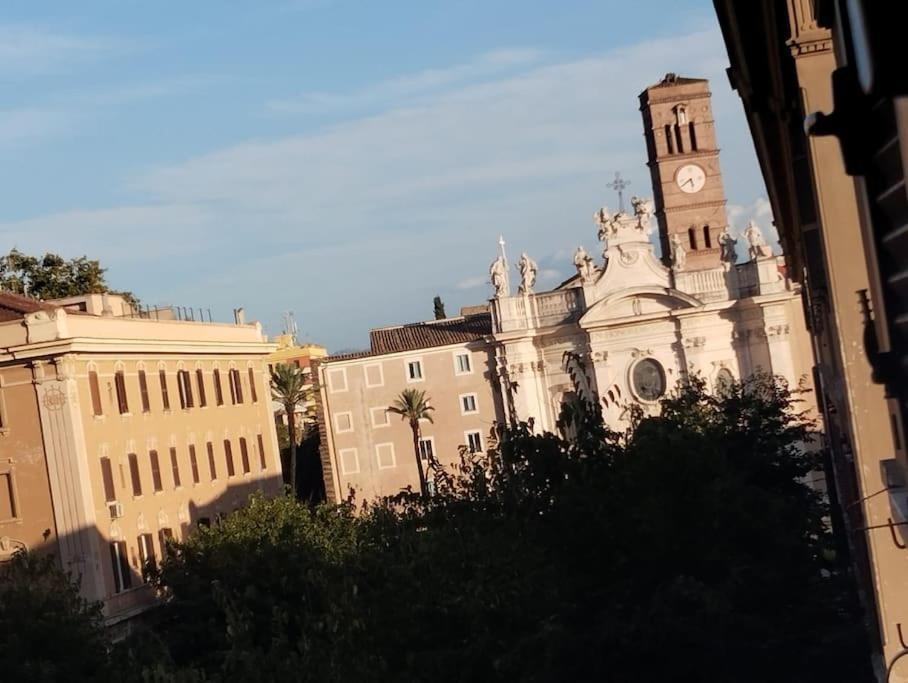 Welcrome Appartamento Roma Centro Esterno foto