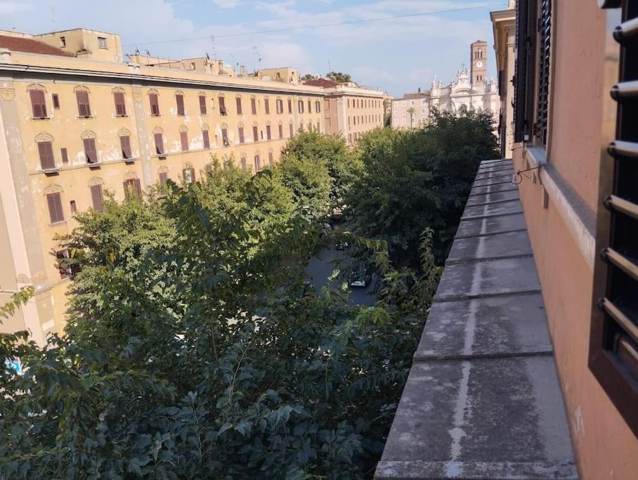 Welcrome Appartamento Roma Centro Esterno foto